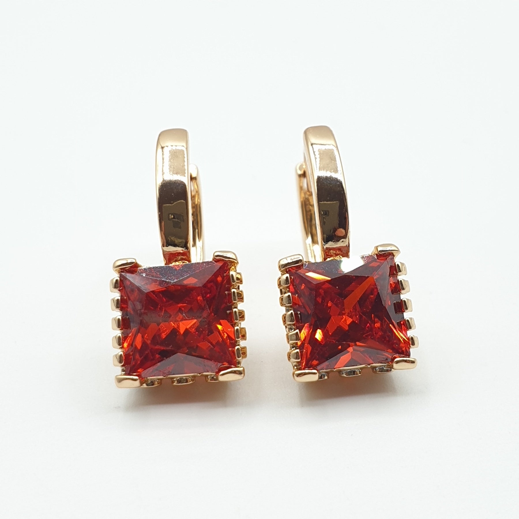 Boucle d'oreille xp tendance square rouge