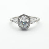 خاتم فضة مطلي بالروديوم مكفول بيضاوي 2 لوز