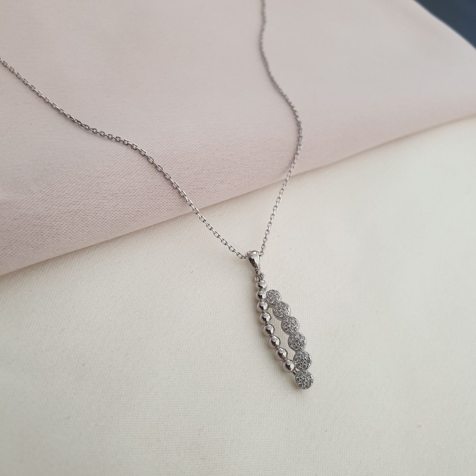 Collier argent Rhodié Garanti nadine