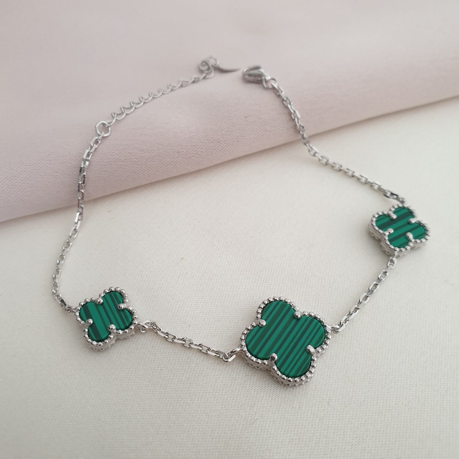 Gourmette Argent Rhodié Garanti œil pierre bleu trèfle vert 3