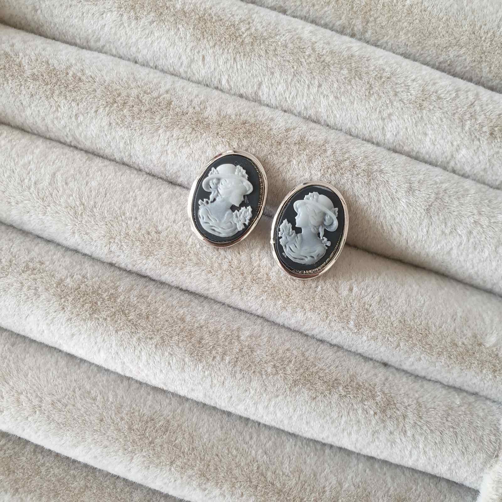 Boucles d'oreilles Argent Rhodié Garanti camé simple