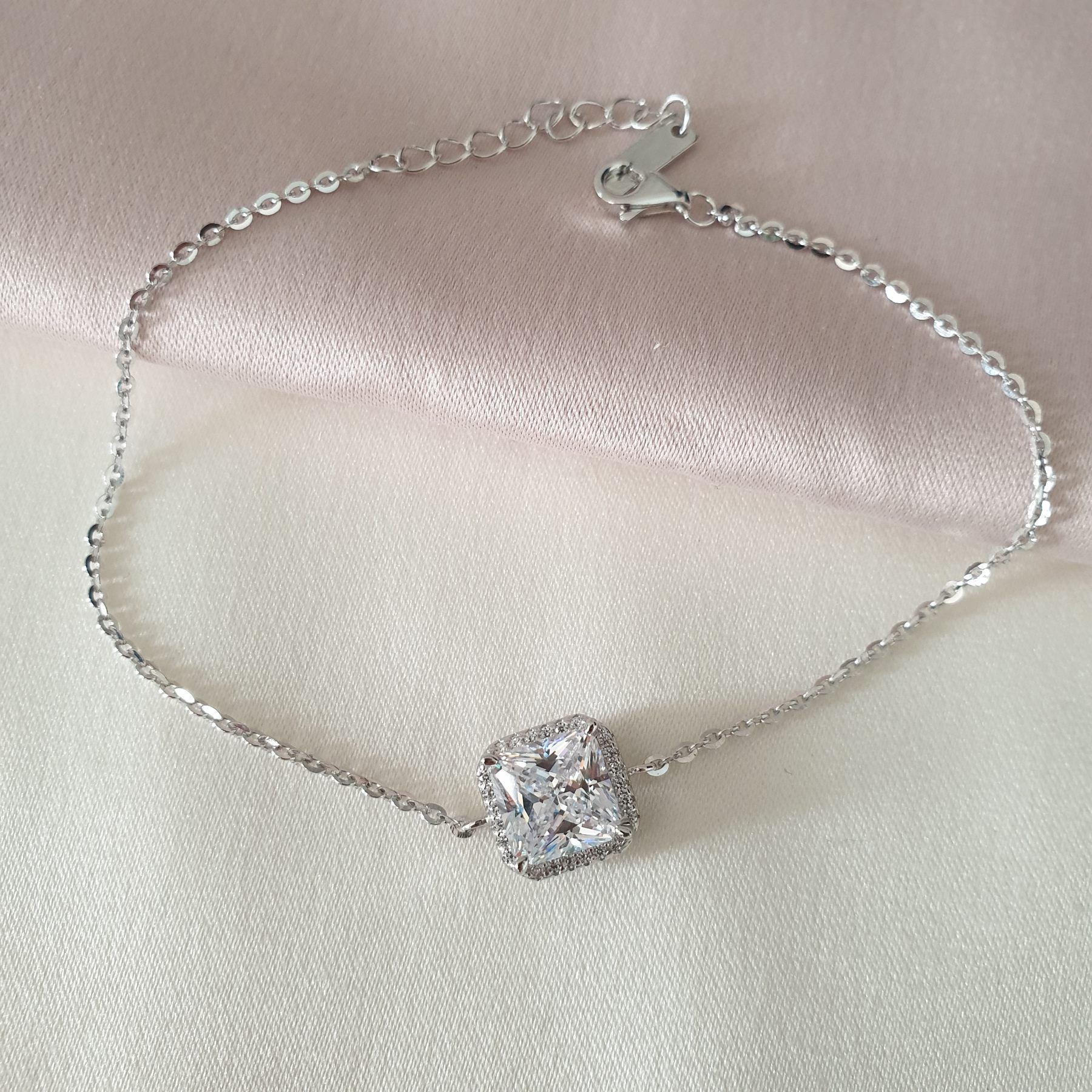 Gourmette argent Rhodié garanti gros carré